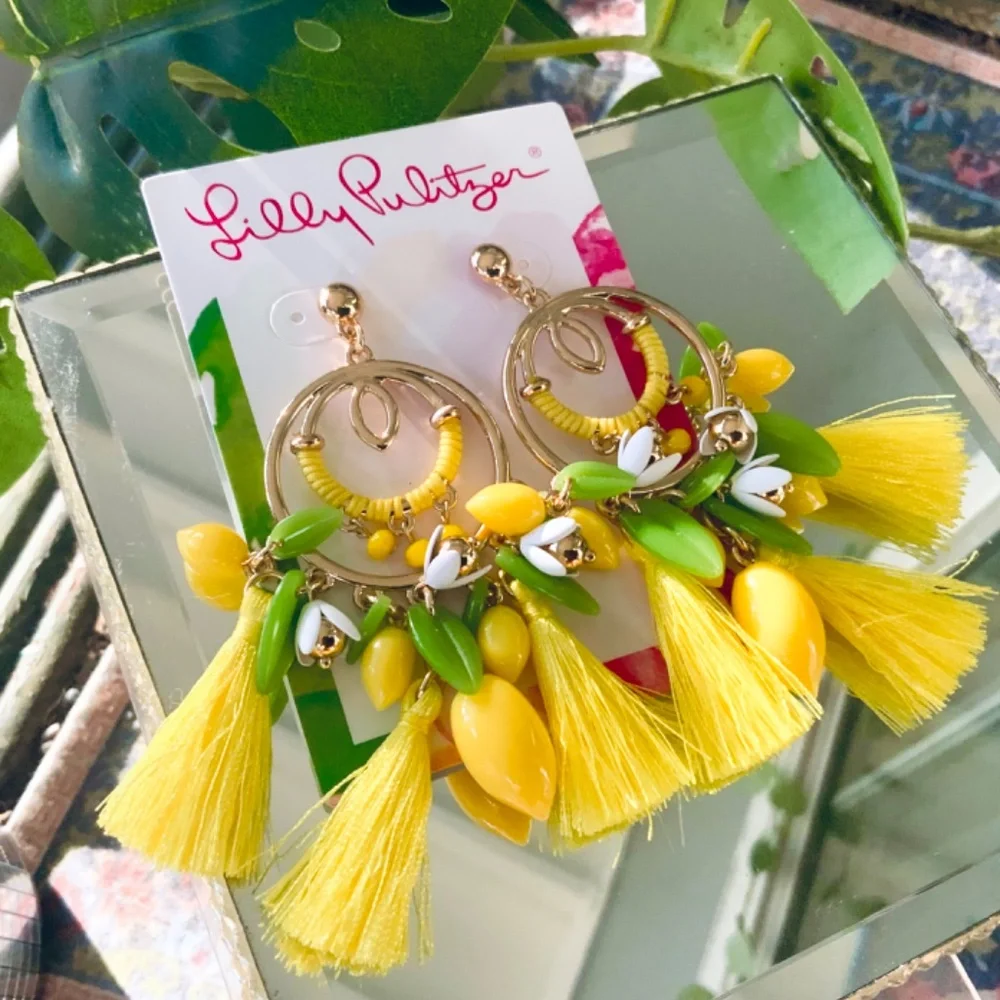 LLILY PULITZER NWT🩷SOLD🩷 YELLOW TASSEL EARRINGS ⭐️ Fun Statement Pierced Post - Picture 8 of 9